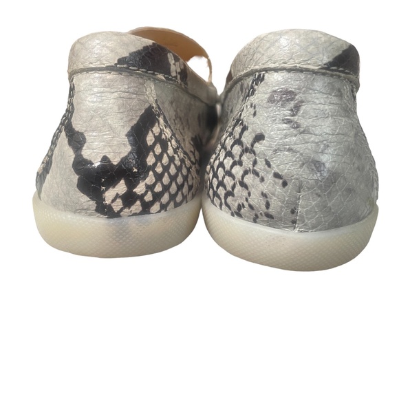 FRYE NEW Natural Snake Melanie Skimmer Black‎ Ivory 7 (see measurements) - Picture 4 of 7